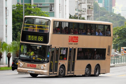 KX2574 @ 86 由 海星 於 小瀝源路右轉銀城街門(第一城門)拍攝