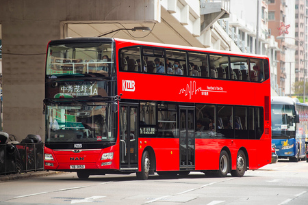 YB9150 @ 1A 由 海星 於 洗衣街左轉太子道西門(旺角城大廈門)拍攝