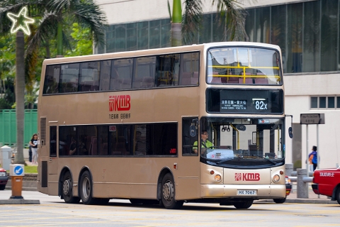 HX7067 @ 82X 由 海星 於 牛皮沙街面向都會廣場梯(都會廣場梯)拍攝