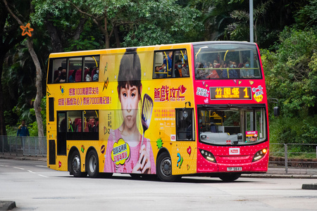 TP2841 @ 1 由 海星 於 東頭村道左轉鳳舞街梯(摩士露天劇場梯)拍攝