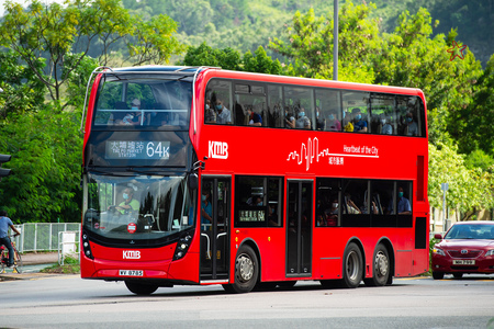 WV8785 @ 64K 由 海星 於 東匯路右轉錦上路門(錦上路4號門)拍攝