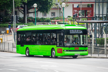 XZ9908 @ 1A 由 海星 於 曉光街面向康寧道二期公園梯(康寧道二期公園梯)拍攝