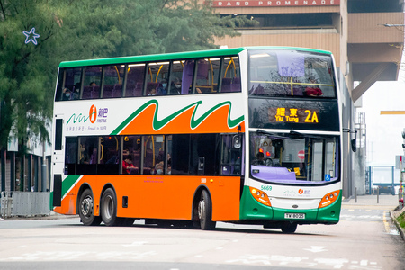 TW8025 @ 2A 由 海星 於 鯉景道右轉太安道梯(民生梯)拍攝