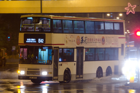 GW1693 @ E42 由 海星 於 沙田圍路右轉沙角街門(花園城門)拍攝