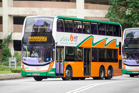 WB4285 @ 795X 由 海星 於 唐明苑迴旋處寶順路出口門(唐明迴旋處寶順路門)拍攝