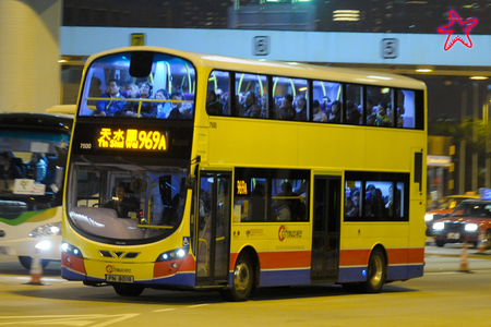 PN8018 @ 969A 由 海星 於 西區海底隧道九龍出口面向收費廣場門(西隧九龍出口收費廣場門)拍攝