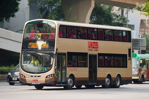 SY9143 @ 36A 由 海星 於 昌榮路面向青山公路休憩處門(昌榮路門)拍攝