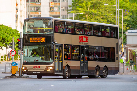 TP1095 @ 80 由 海星 於 顯徑街左轉富健街門(田心消防局門)拍攝