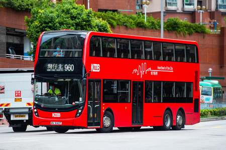 WU8427 @ 960 由 海星 於 震寰路南行右轉良運路門(大興報案中心門)拍攝