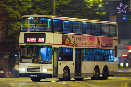 HT2693 @ N121 由 海星 於 灣仔道右轉菲林明道門(灣仔道門)拍攝