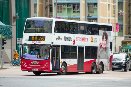 TE4013 @ 796C 由 海星 於 彩明街右轉景嶺路門(出彩明街門)拍攝