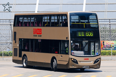 PC4053 @ 606 由 海星 於 小西灣道右轉富怡道梯(富怡道梯)拍攝