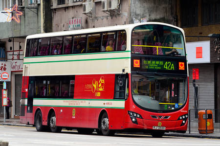 RJ2681 @ 42A 由 海星 於 長沙灣道與黃竹街交界面向協群樓東行梯(楓樹街球場電話亭梯)拍攝