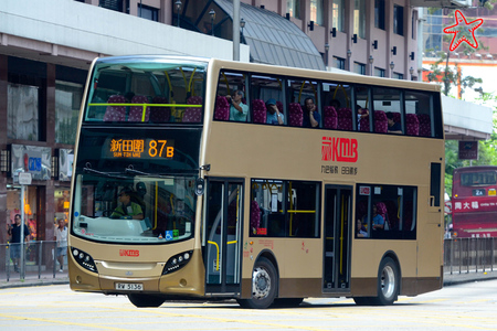 RW5136 @ 87B 由 海星 於 荔枝角道右轉太子道西門(旺角維景門)拍攝