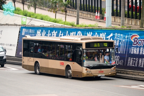 PJ8272 @ 112 由 海星 於 康莊道紅磡海底隧道九龍出口梯(紅隧口梯)拍攝