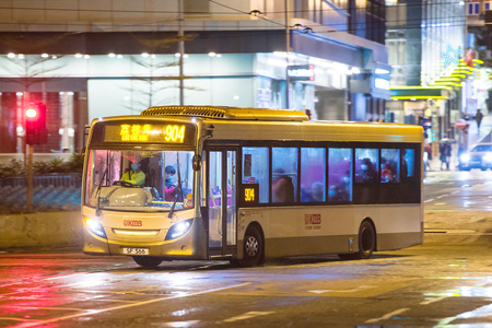 SF566 @ 904 由 海星 於 水街右轉西隧/四號幹線入口門(西區副食品批發市場門)拍攝