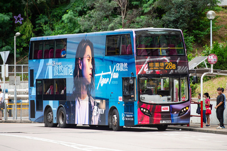 TF7808 @ 28B 由 海星 於 振華道面向樂雅苑分站梯(樂雅苑分站梯)拍攝