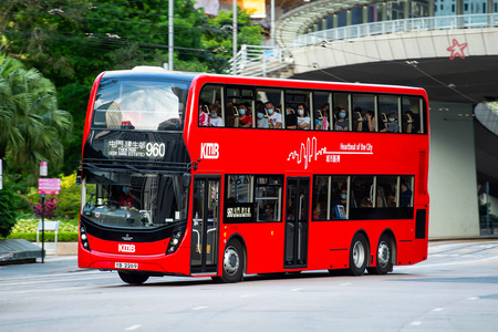 YB2269 @ 960 由 海星 於 皇后大道中面向遮打花園門(立法會門)拍攝