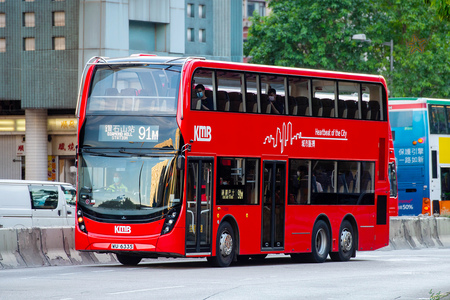 WU6335 @ 91M 由 海星 於 彩虹道東行面向采頤花園停車場門(彩虹道直行門)拍攝