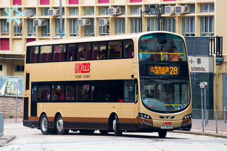 TS3933 @ 28 由 海星 於 機利士北路右轉鶴園街梯(聖提摩太梯)拍攝