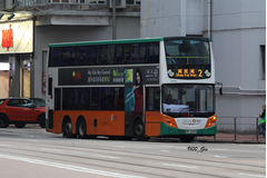 RK3352 @ 2 由 GM6754 於 英皇道東行左轉英皇道面向仁孚工廈梯(入康山花園梯)拍攝